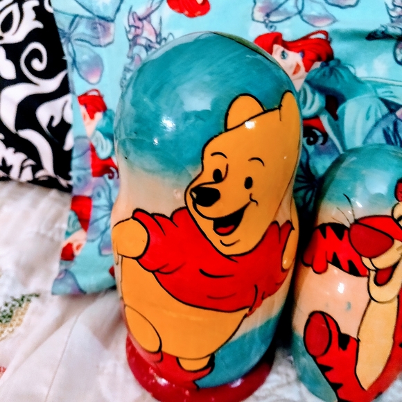 🌈 Vintage Disney Winnie the Pooh Nesting Dolls 🌈 - Picture 7 of 7